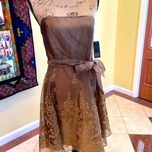 Cute , sexy and elegant dress from Alyn Paige.